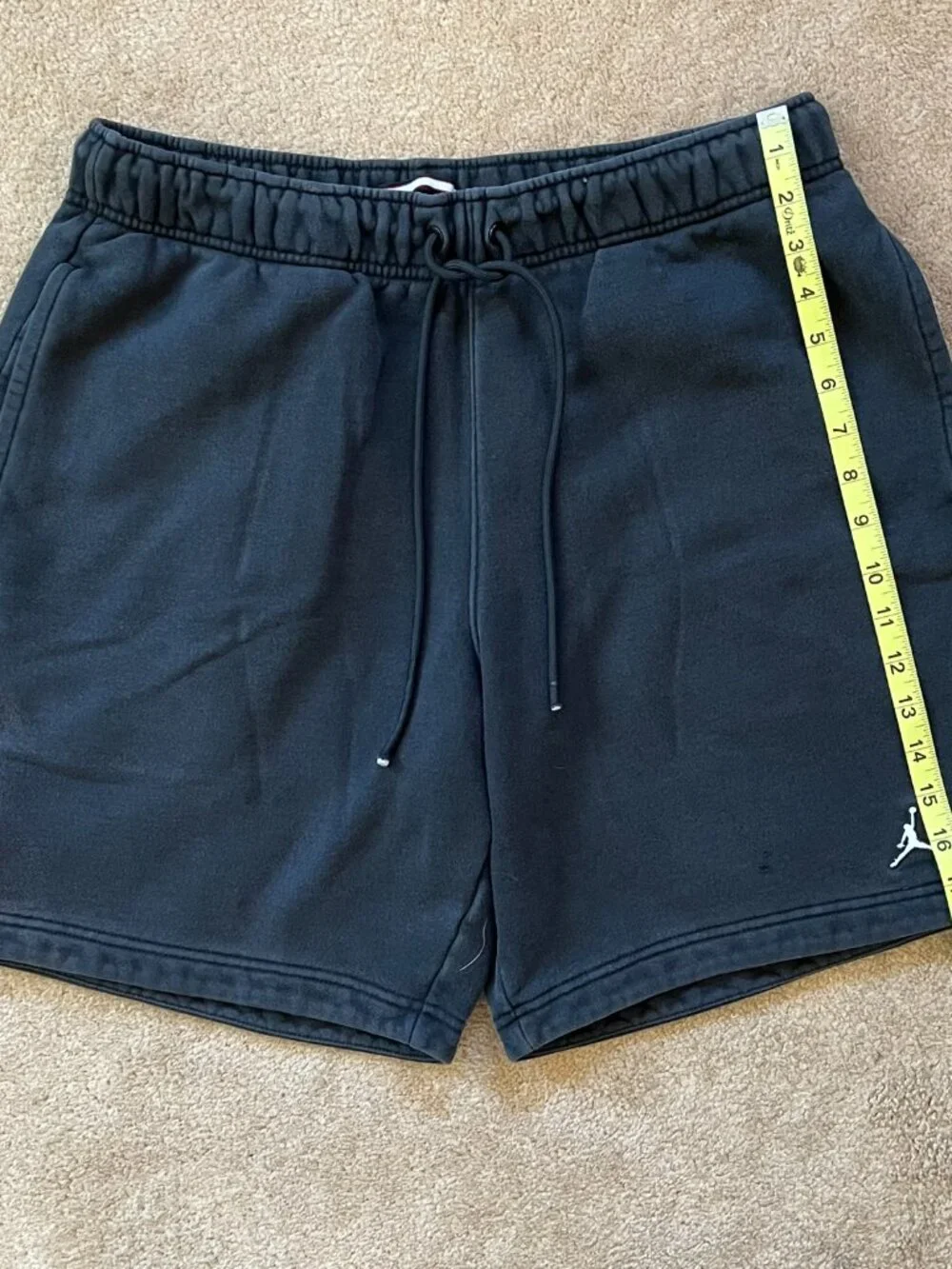 Nike Jordan Essentials Men's Black Fleece Shorts Size L Jumpman Gym DA9826-010
